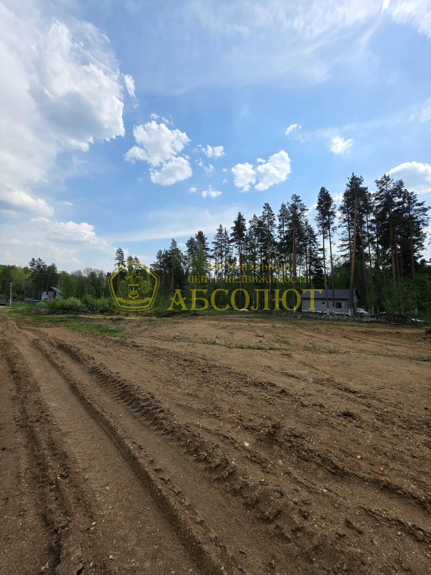 Земельный участок — фото 2
