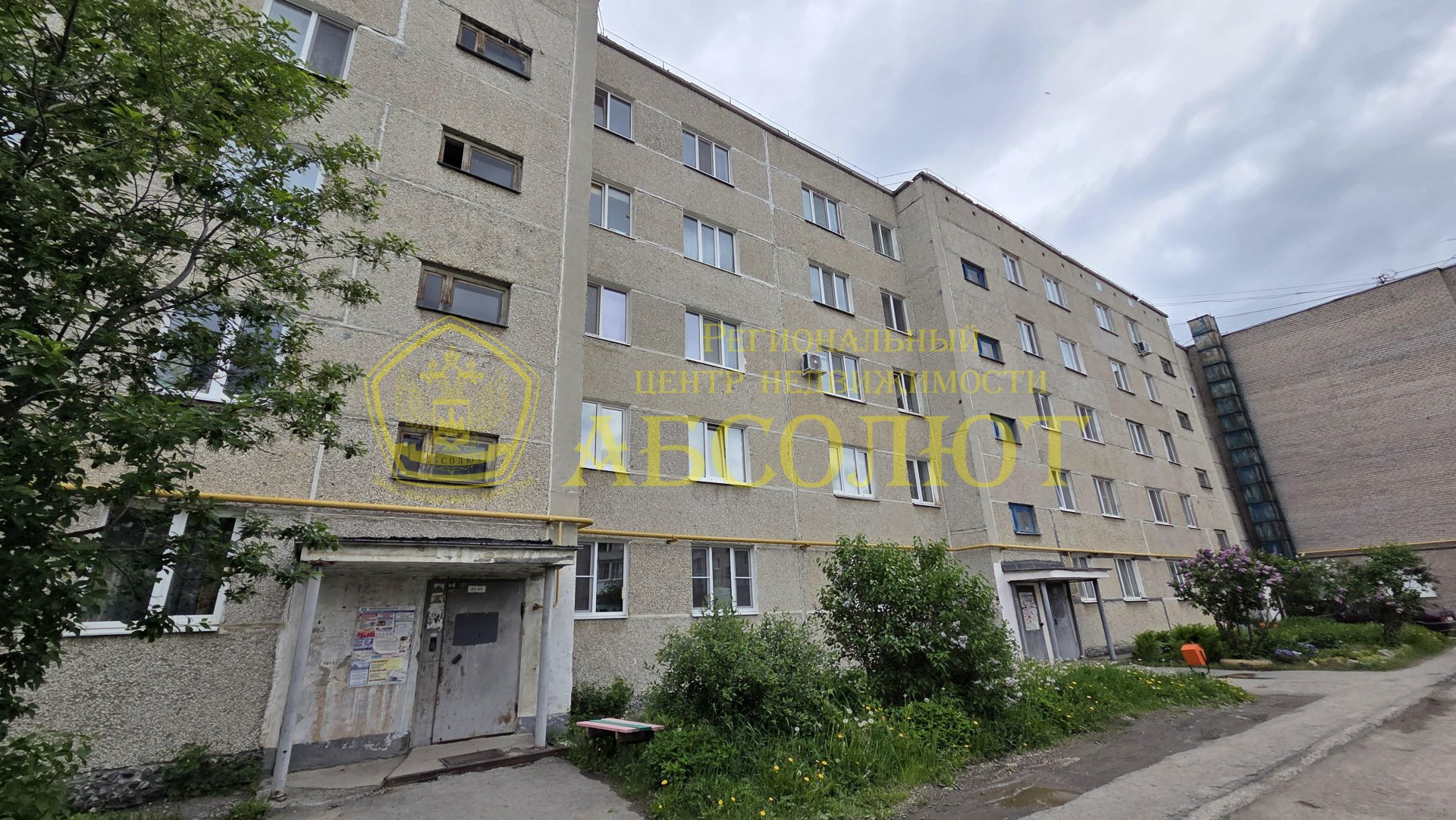 3-к квартира, 4/5 эт., 57.6 м² — фото 18