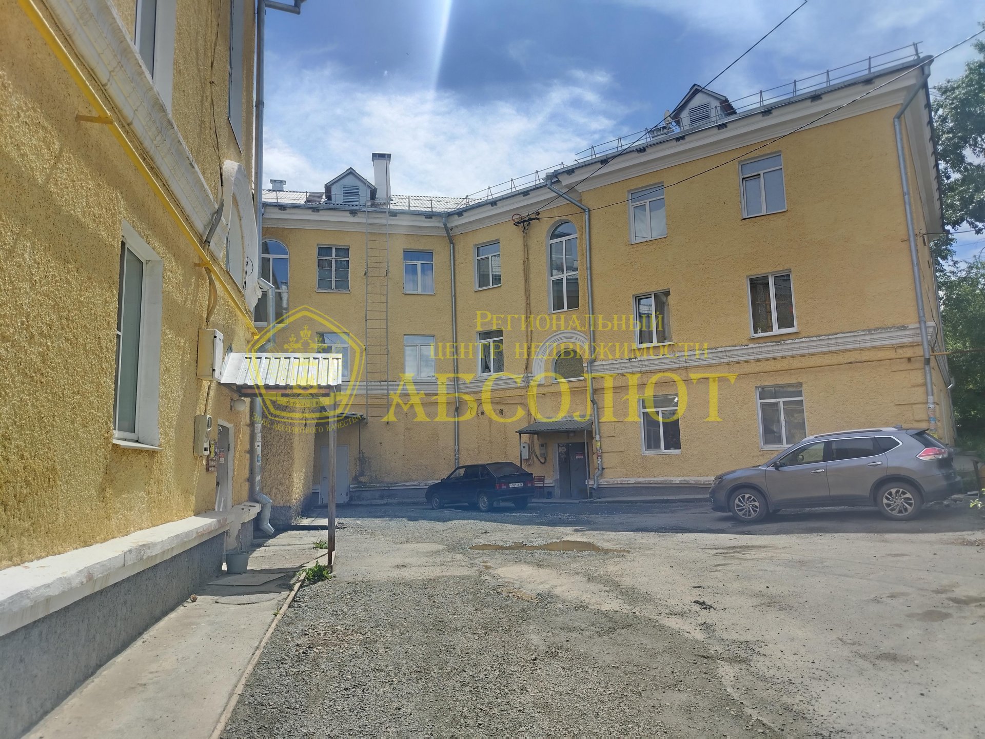 2-к квартира, 1/3 эт., 50.2 м²