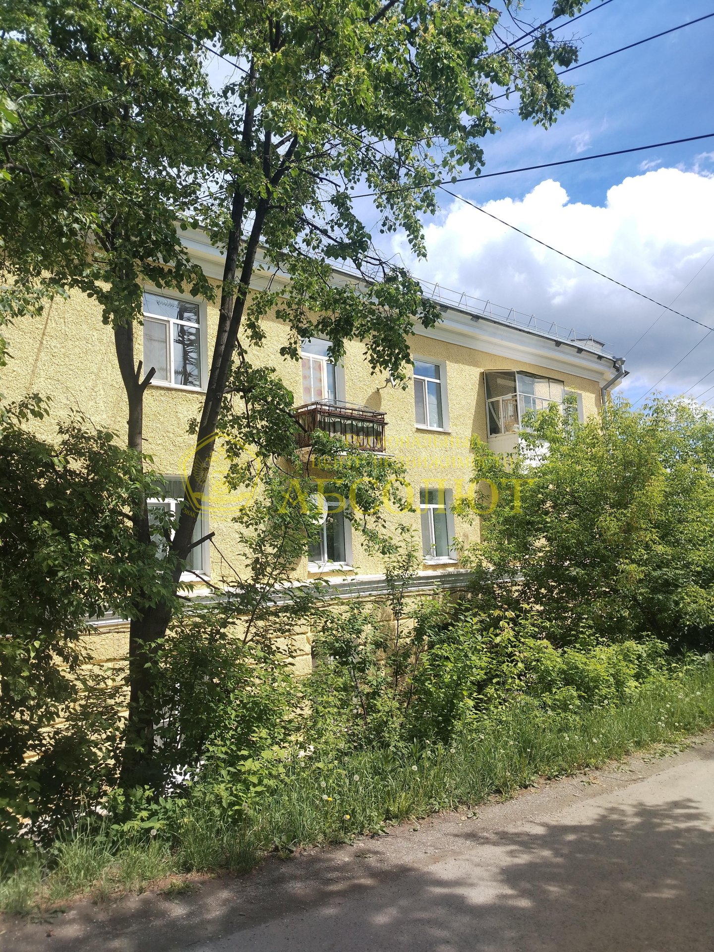 2-к квартира, 1/3 эт., 50.2 м² — фото 3