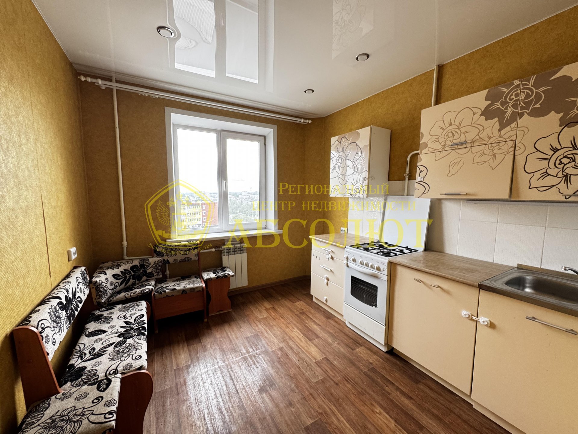 2-к квартира, 6/9 эт., 51.8 м²