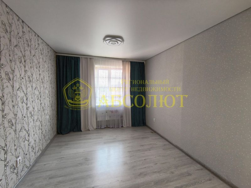 1-к квартира, 5/5 эт., 38 м²