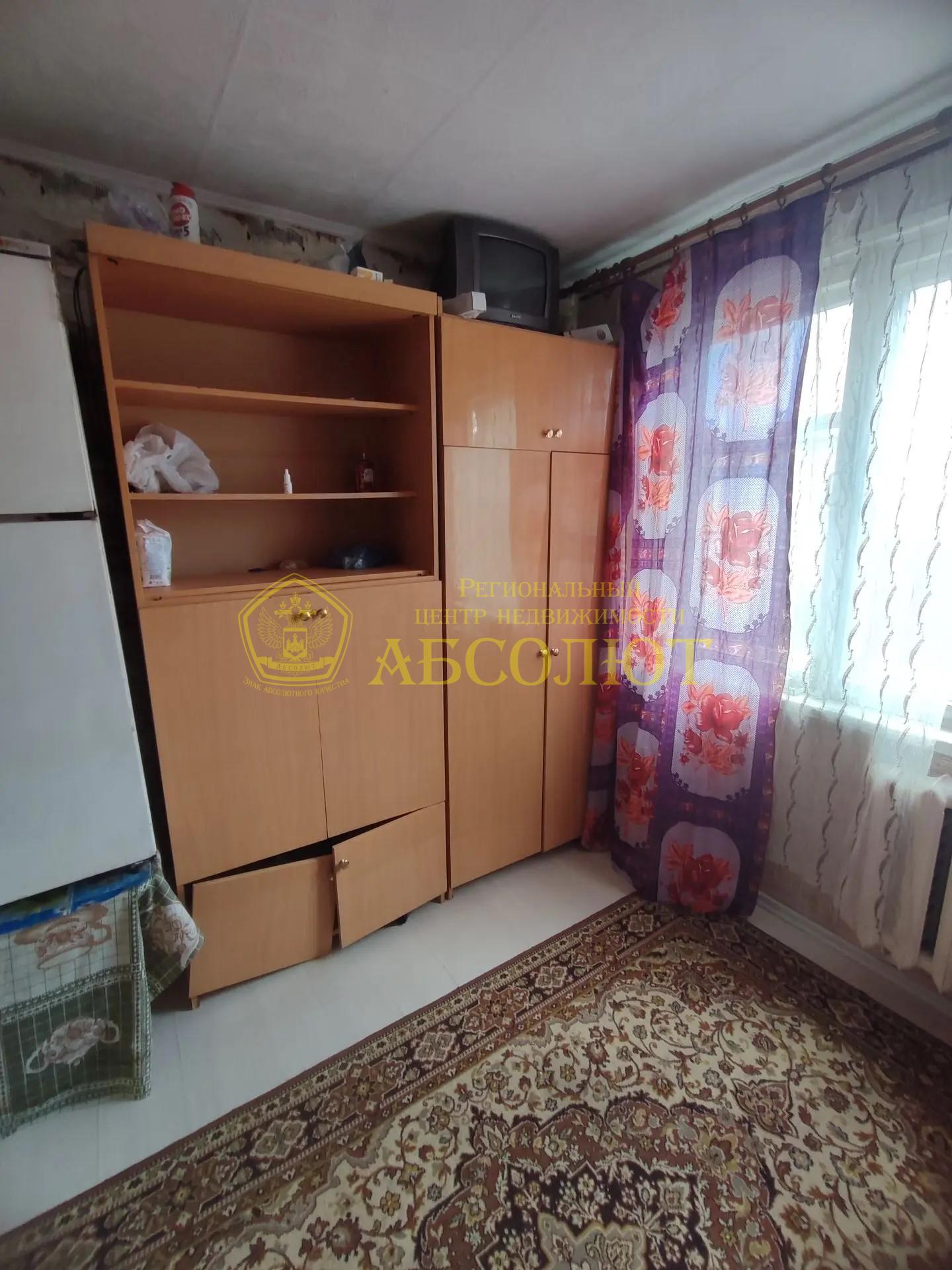 1-к квартира, 4/5 эт., 13 м² — фото 4