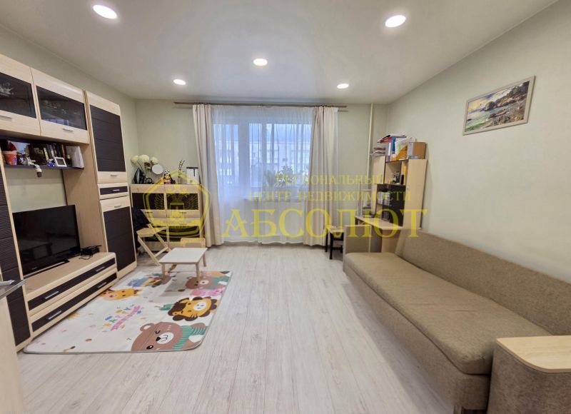 2-к квартира, 4/5 эт., 52.2 м²