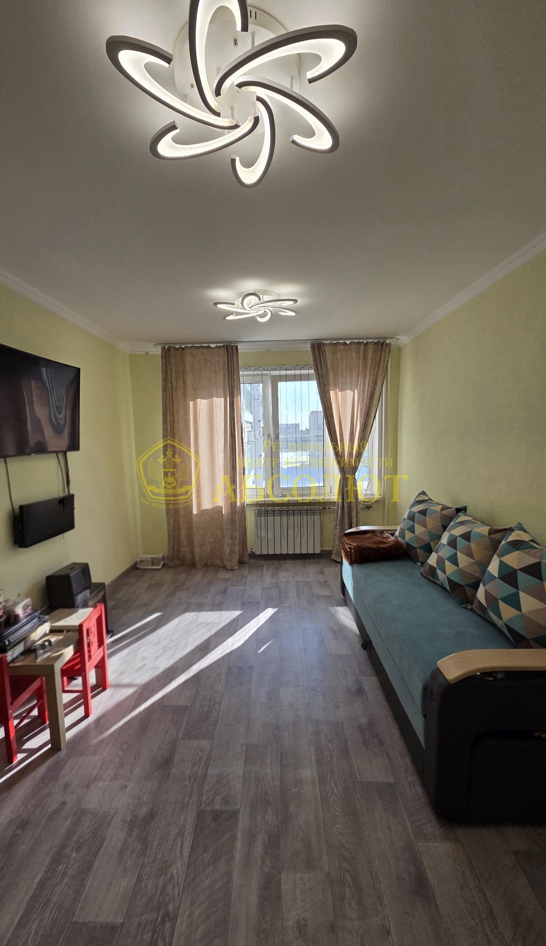 4-к квартира, 5/9 эт., 80.2 м² — фото 8