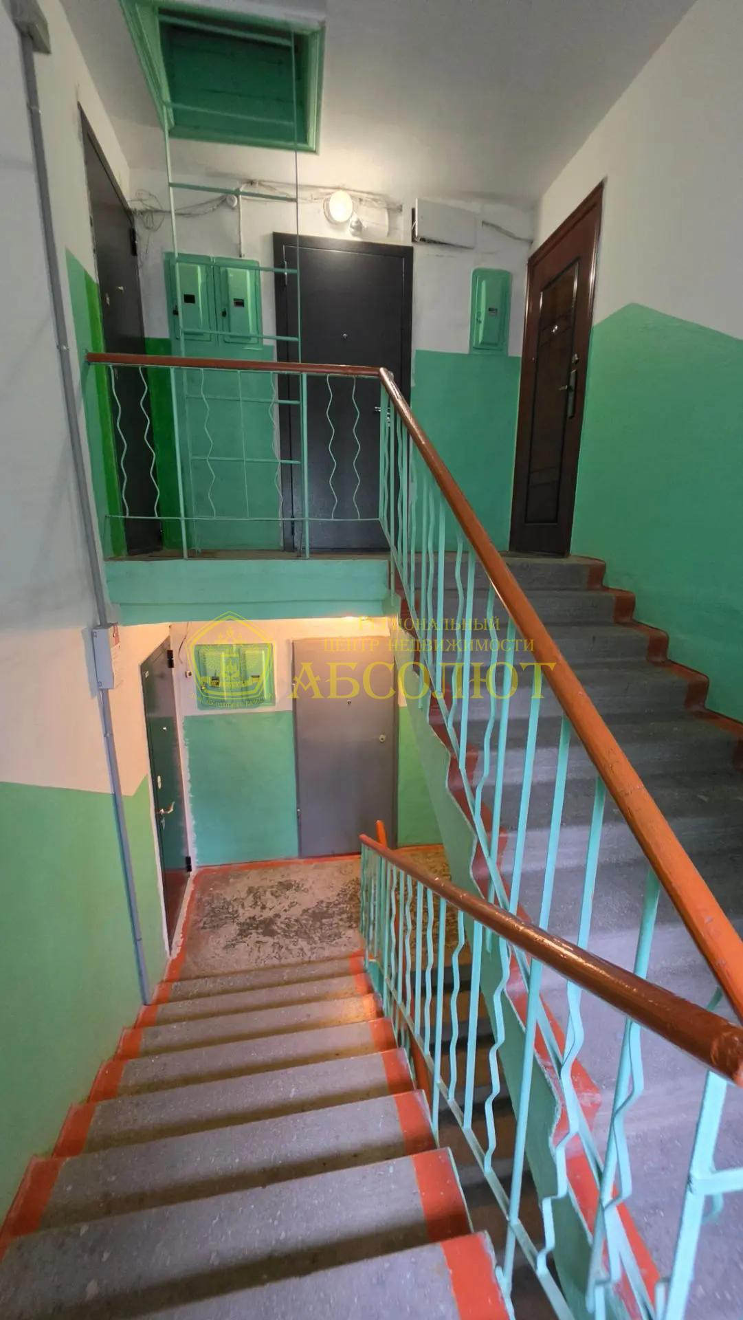 2-к квартира, 5/5 эт., 42 м² — фото 15