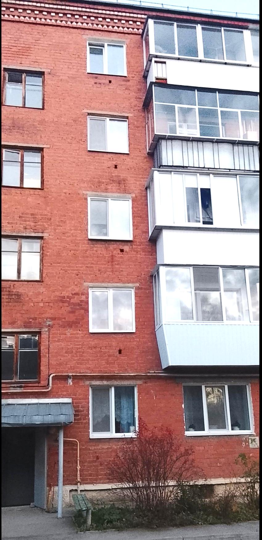 2-к квартира, 5/5 эт., 45.8 м² — фото 2