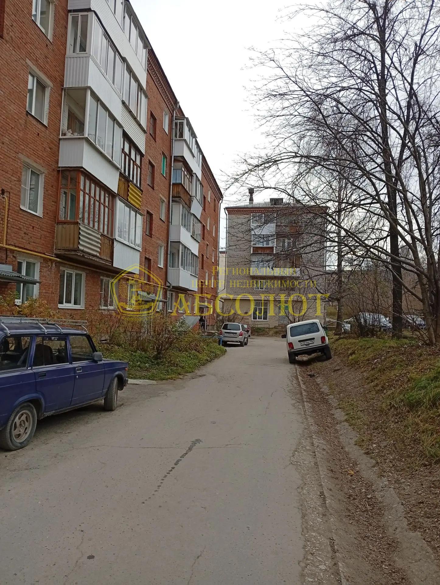 3-к квартира, 5/5 эт., 60.4 м² — фото 1