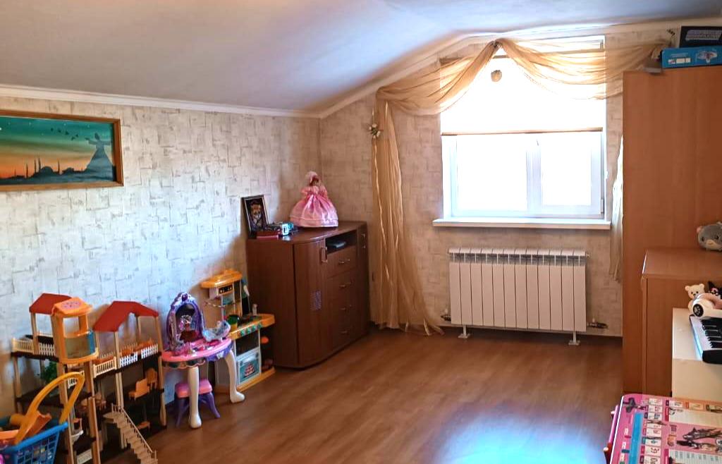 Частный дом, 2 эт., 191.5 м²