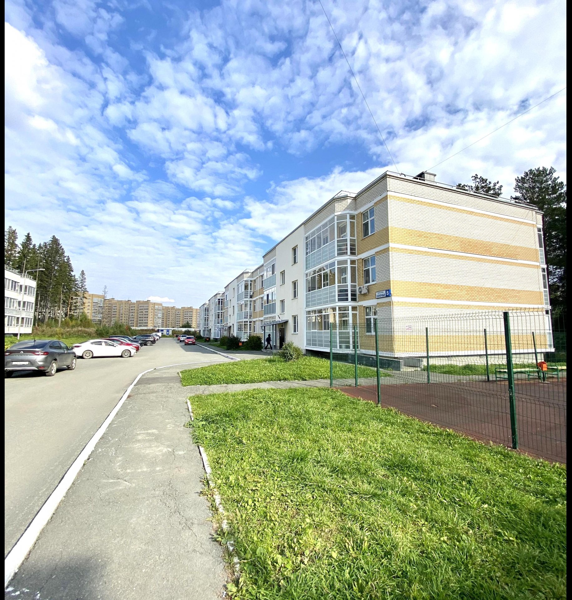 3-к квартира, 2/3 эт., 76.1 м²