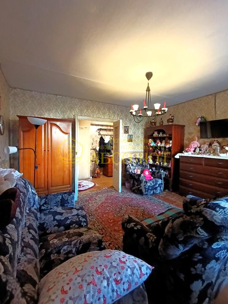 Комната, 1/5 эт., 64.5 м² — фото 2