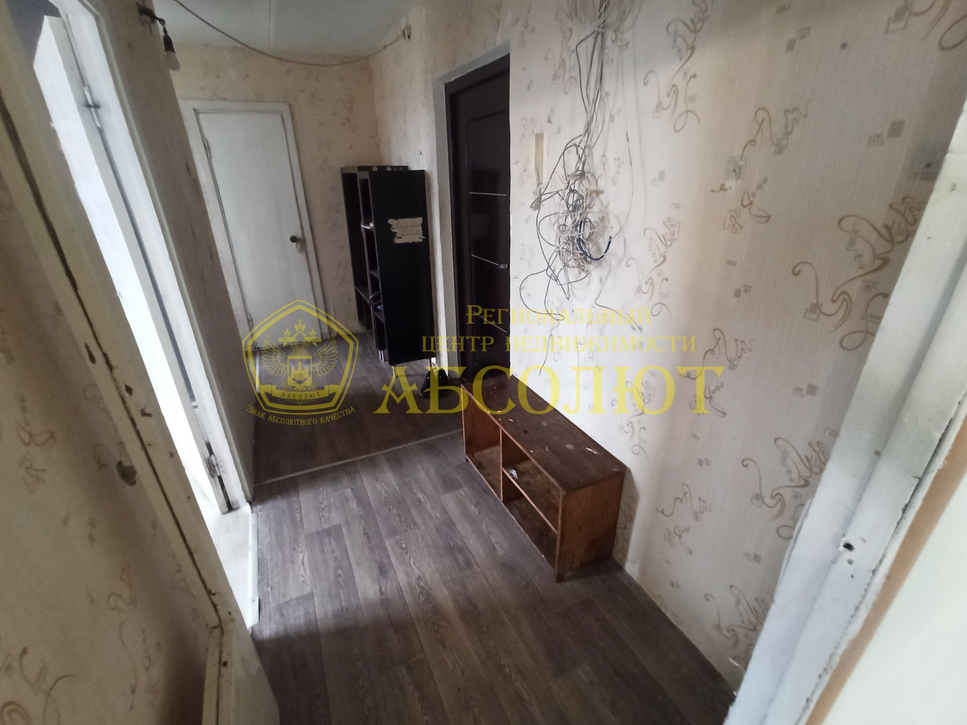 2-к квартира, 5/5 эт., 37 м² — фото 8