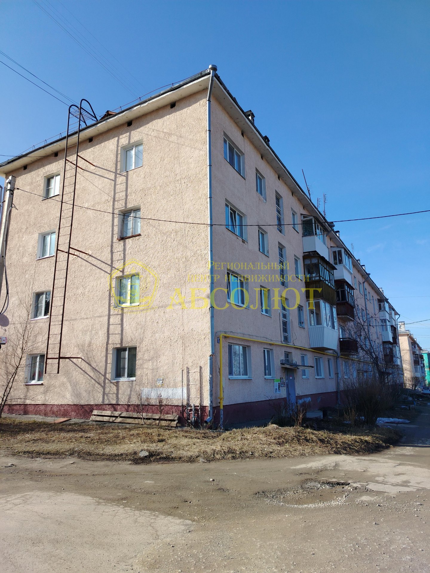 2-к квартира, 2/4 эт., 43.4 м²