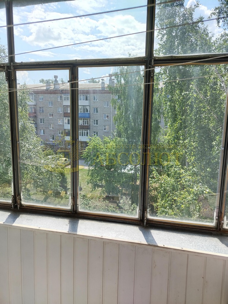 21792707 33
