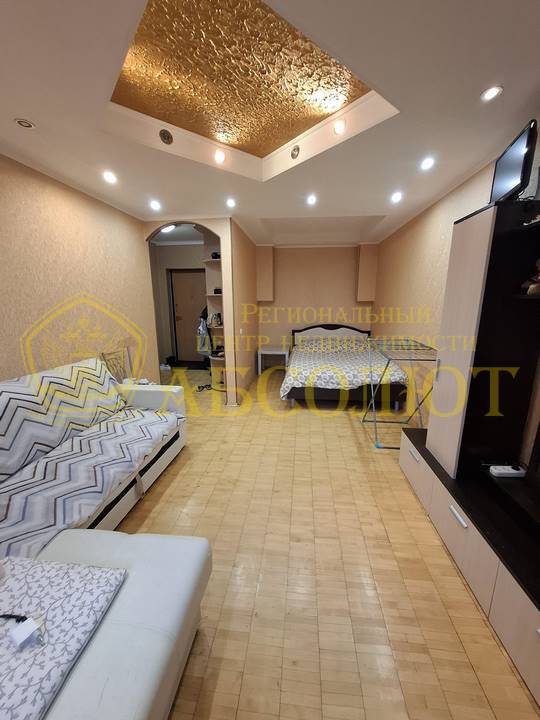 Академика Шварца, 6/2 Региональный центр недвижимости АБСОЛЮТ 193458