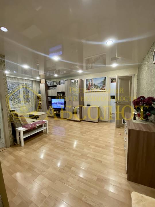 М.Горького, 23 Региональный центр недвижимости АБСОЛЮТ 194134